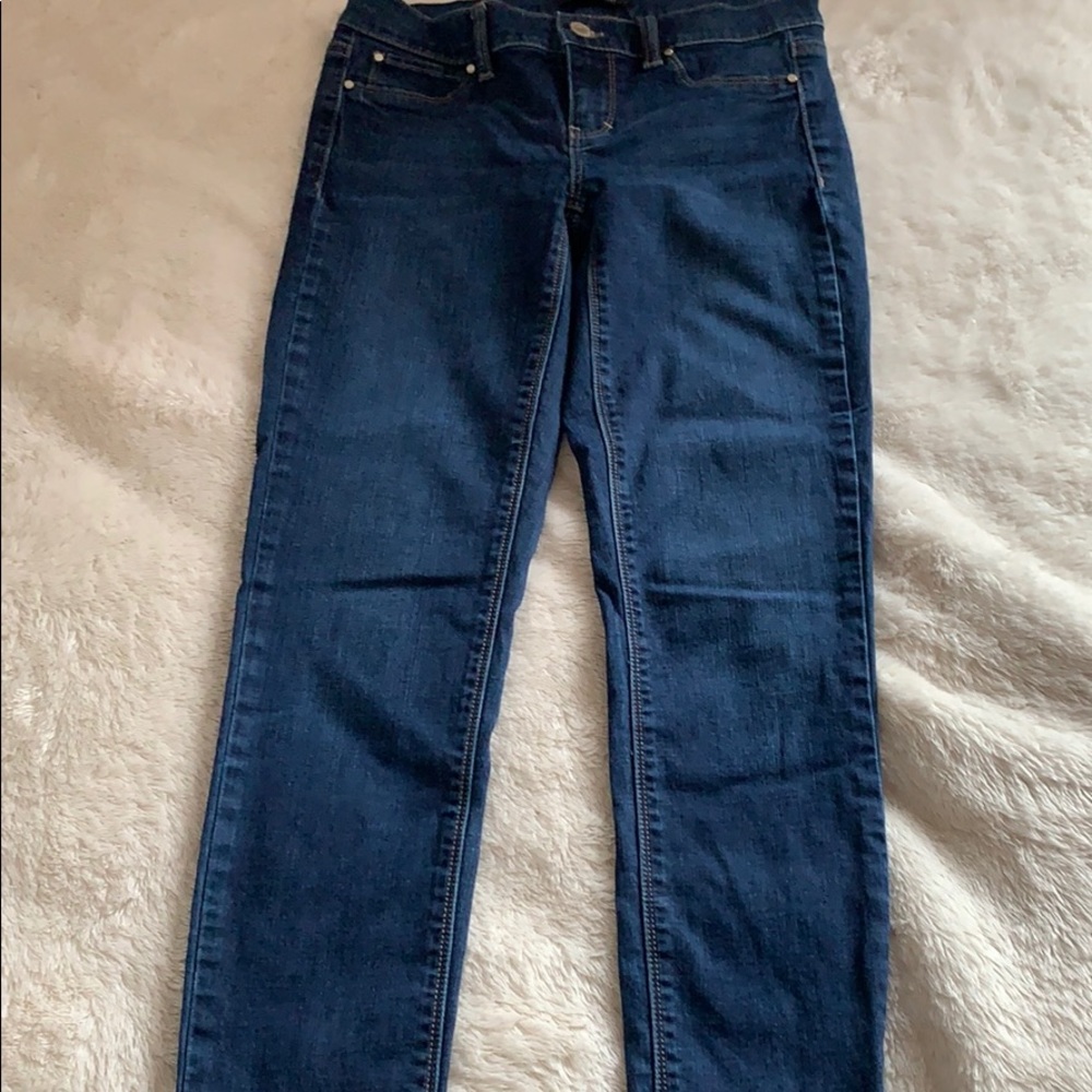 White House Black Market XS Denim Jegging